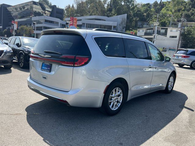 2022 Chrysler Pacifica Touring-L