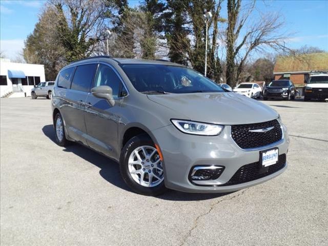 2022 Chrysler Pacifica Touring-L