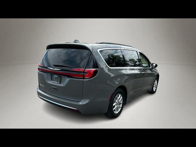 2022 Chrysler Pacifica Touring-L