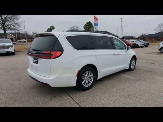 2022 Chrysler Pacifica Touring-L