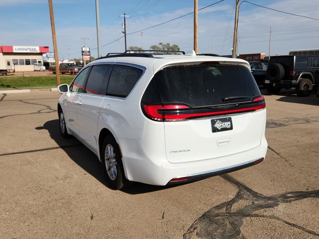 2022 Chrysler Pacifica Touring-L