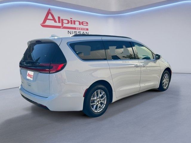 2022 Chrysler Pacifica Touring-L