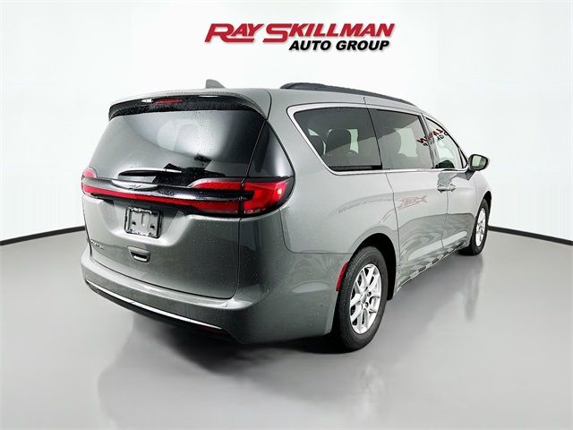 2022 Chrysler Pacifica Touring-L