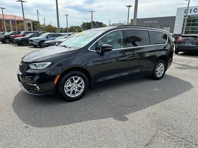 2022 Chrysler Pacifica Touring-L