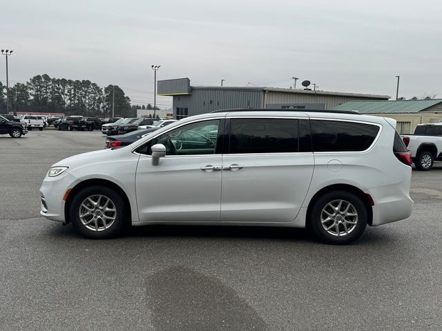 2022 Chrysler Pacifica Touring-L