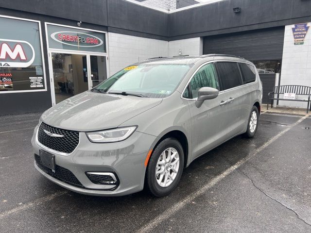 2022 Chrysler Pacifica Touring-L