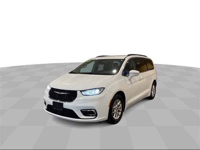 2022 Chrysler Pacifica Touring-L