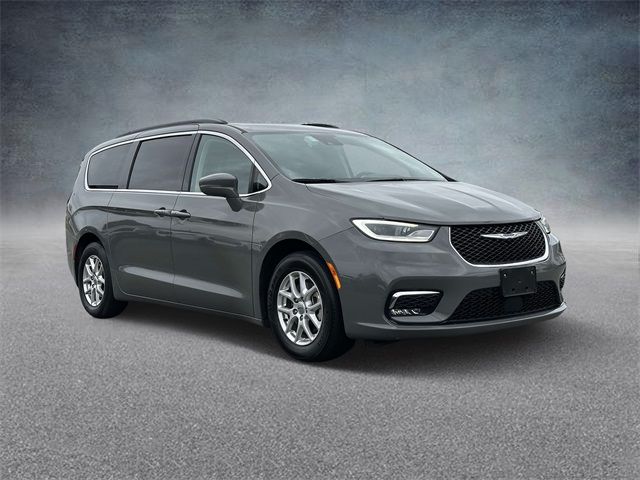 2022 Chrysler Pacifica Touring-L