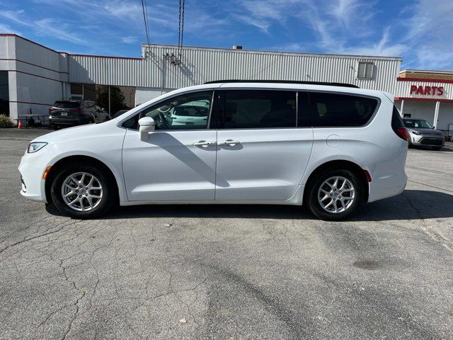 2022 Chrysler Pacifica Touring-L