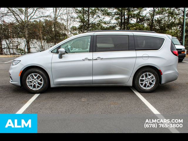 2022 Chrysler Pacifica Touring-L