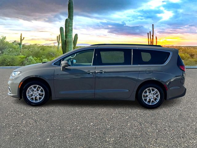 2022 Chrysler Pacifica Touring-L