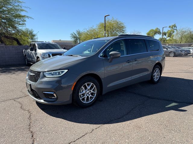 2022 Chrysler Pacifica Touring-L