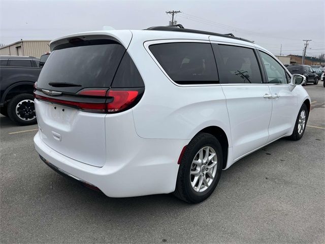 2022 Chrysler Pacifica Touring-L