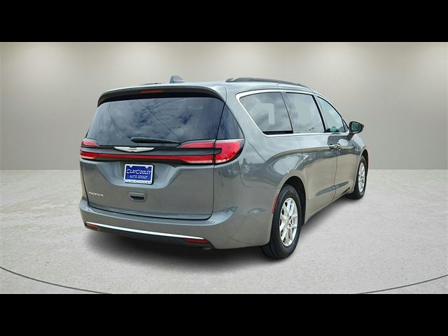 2022 Chrysler Pacifica Touring-L