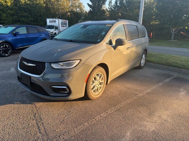 2022 Chrysler Pacifica Touring-L