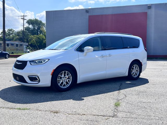 2022 Chrysler Pacifica Touring-L