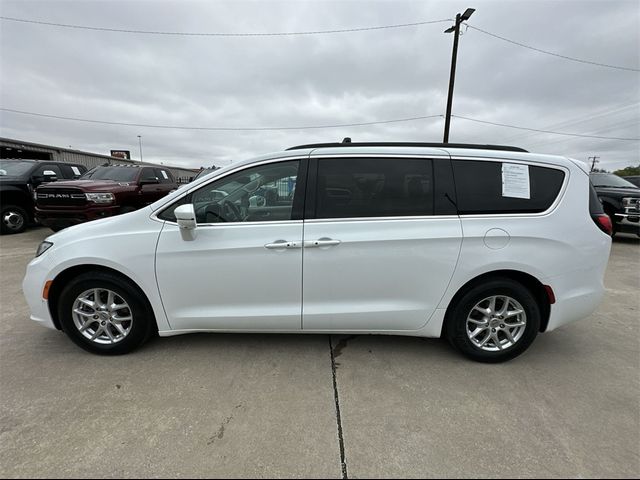 2022 Chrysler Pacifica Touring-L