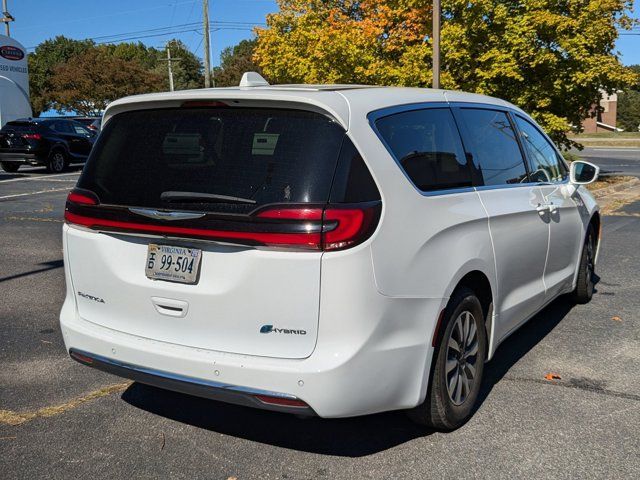 2022 Chrysler Pacifica Hybrid Touring L