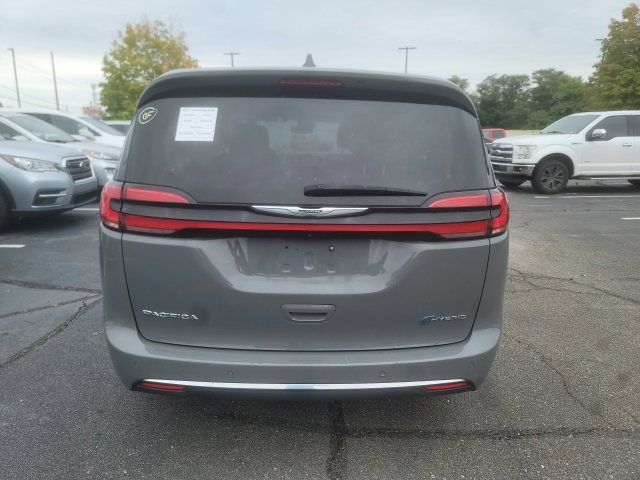 2022 Chrysler Pacifica Hybrid Touring L