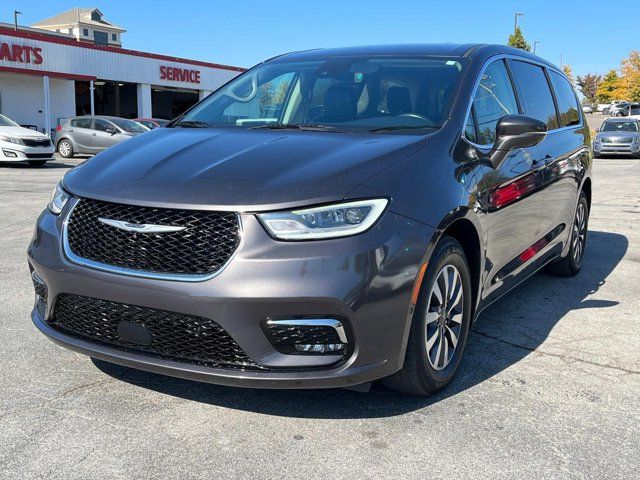 2022 Chrysler Pacifica Hybrid Touring L