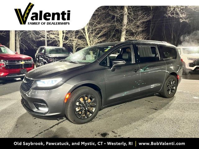 2022 Chrysler Pacifica Touring-L