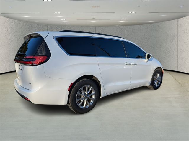 2022 Chrysler Pacifica Touring-L