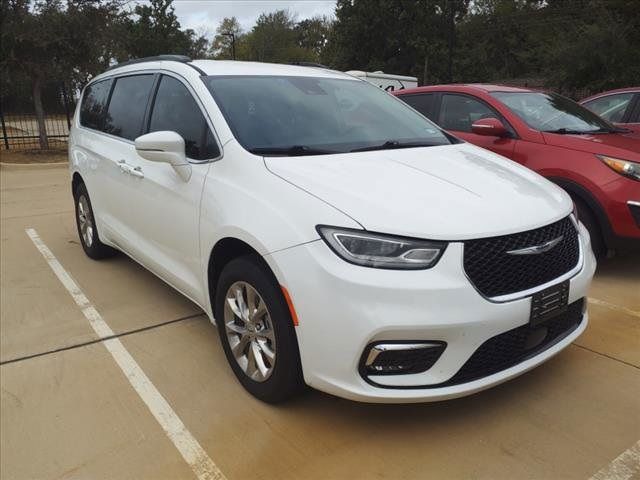 2022 Chrysler Pacifica Touring-L