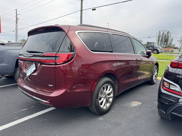 2022 Chrysler Pacifica Touring-L