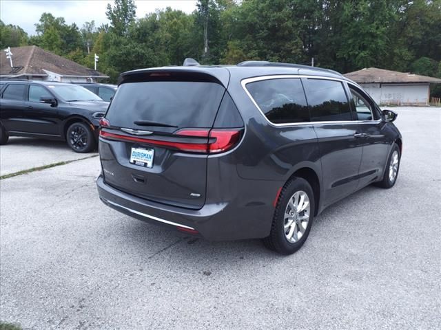 2022 Chrysler Pacifica Touring-L