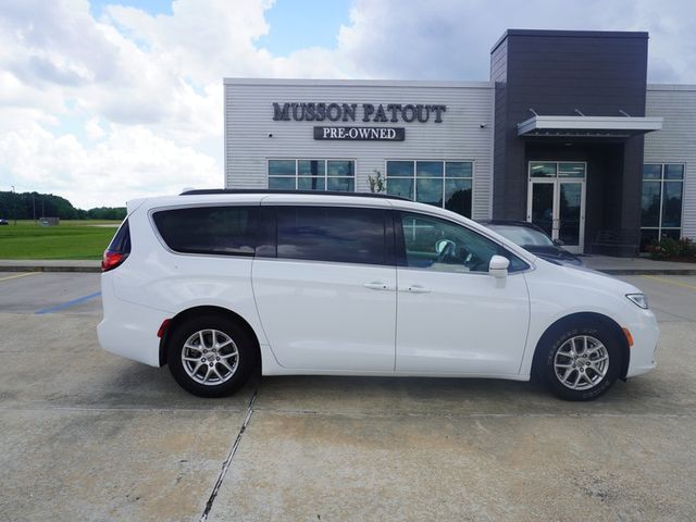 2022 Chrysler Pacifica Touring-L