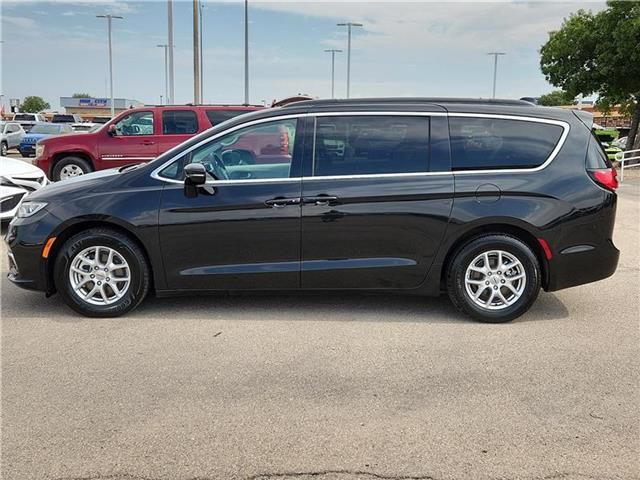 2022 Chrysler Pacifica Touring-L