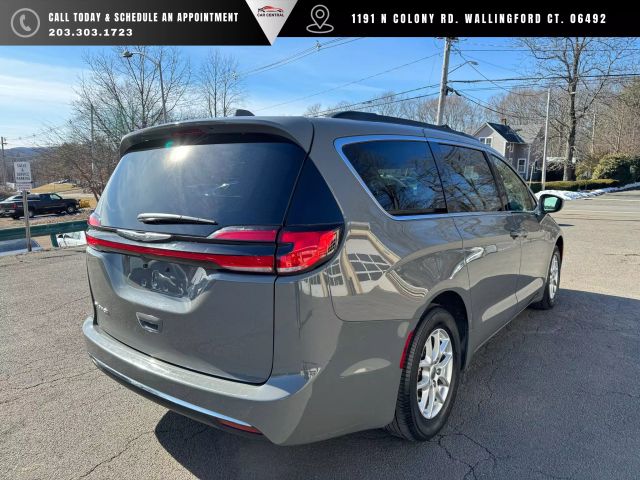 2022 Chrysler Pacifica Touring-L