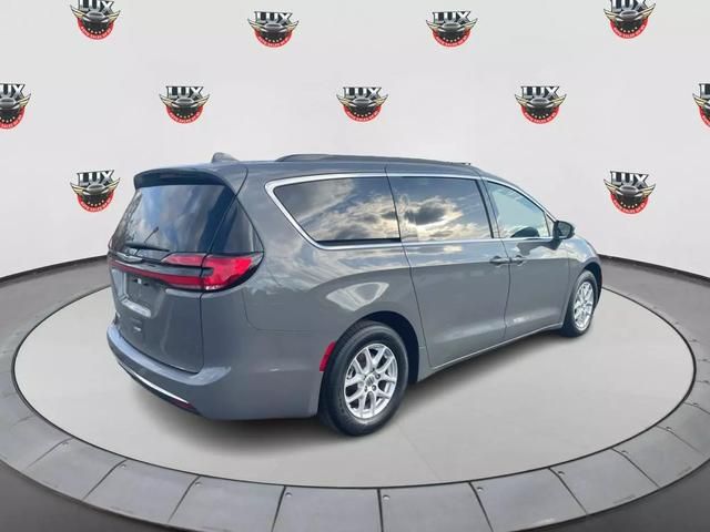 2022 Chrysler Pacifica Touring-L