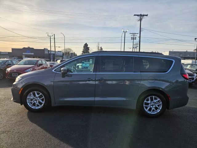 2022 Chrysler Pacifica Touring-L