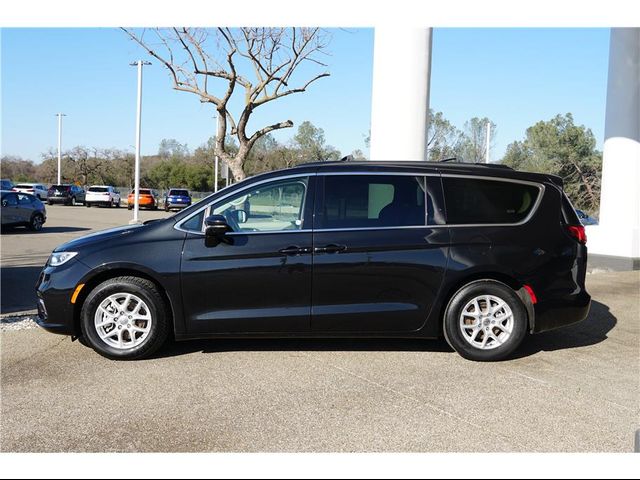 2022 Chrysler Pacifica Touring-L