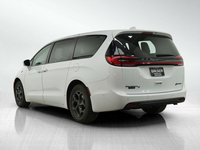 2022 Chrysler Pacifica Hybrid Touring L