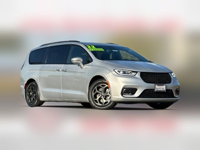 2022 Chrysler Pacifica Hybrid Limited