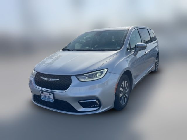 2022 Chrysler Pacifica Hybrid Limited