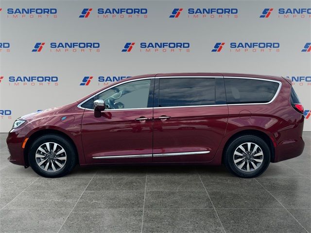 2022 Chrysler Pacifica Hybrid Limited