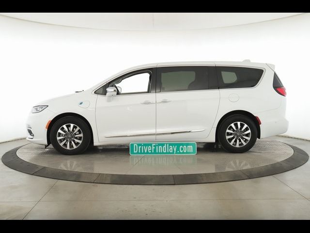 2022 Chrysler Pacifica Hybrid Limited