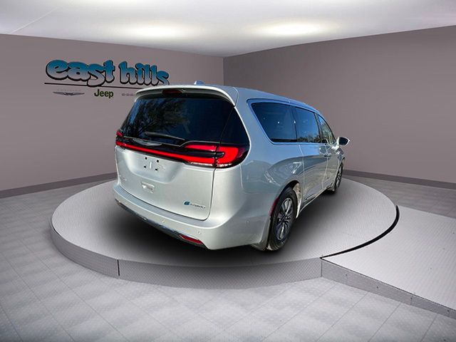 2022 Chrysler Pacifica Hybrid Limited