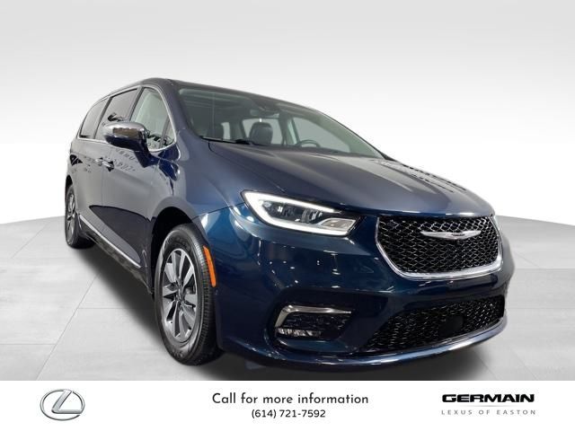 2022 Chrysler Pacifica Hybrid Limited