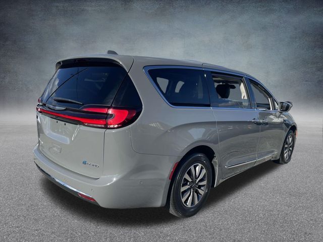 2022 Chrysler Pacifica Hybrid Limited