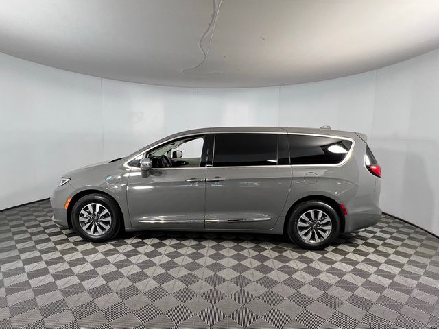 2022 Chrysler Pacifica Hybrid Limited