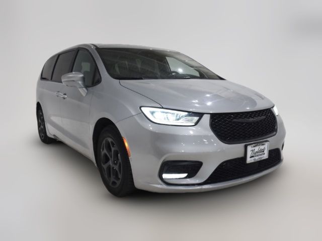 2022 Chrysler Pacifica Hybrid Limited