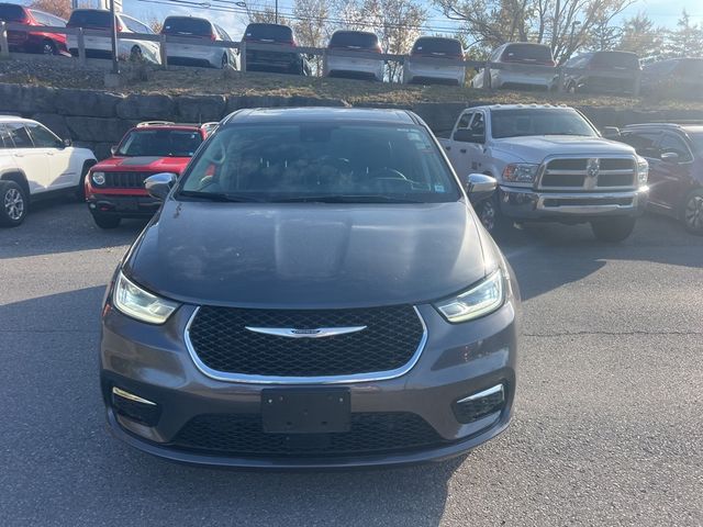 2022 Chrysler Pacifica Hybrid Limited