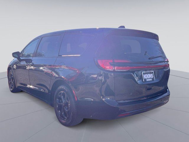 2022 Chrysler Pacifica Hybrid Limited