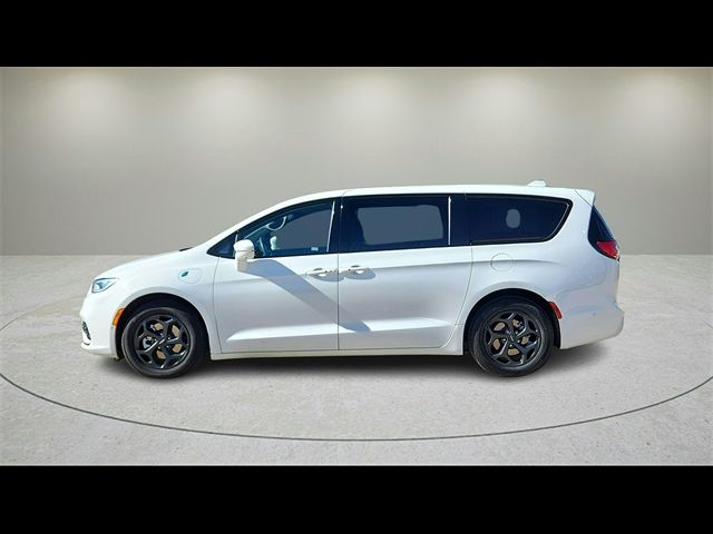 2022 Chrysler Pacifica Hybrid Limited