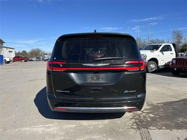 2022 Chrysler Pacifica Hybrid Limited