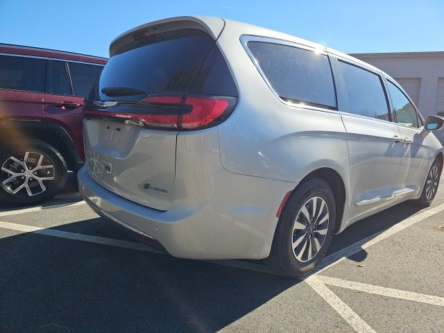 2022 Chrysler Pacifica Hybrid Limited